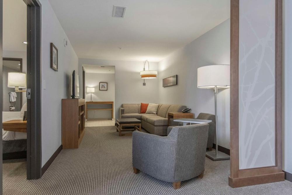DoubleTree by Hilton Asheville Downtown Image 42