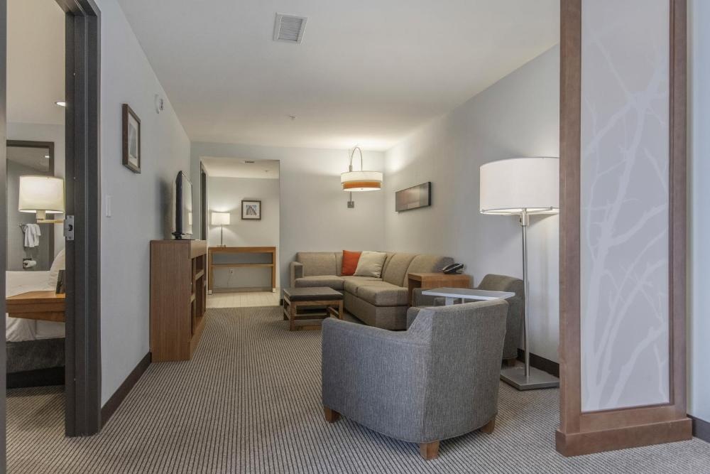 DoubleTree by Hilton Asheville Downtown Image 44